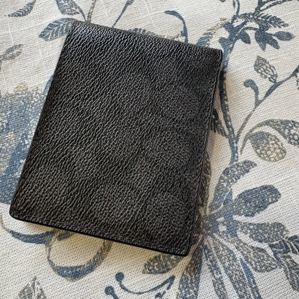 Coach Men’s Slim Billfold Wallet in Signature Canvas - Picture 7 of 7